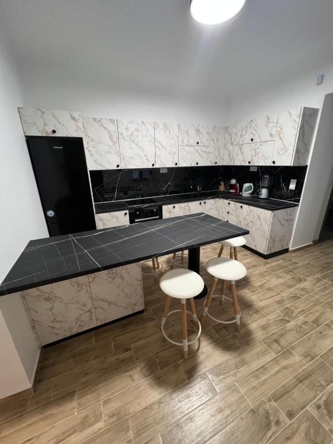 Ag.Stone.Home Isthmia Extérieur photo